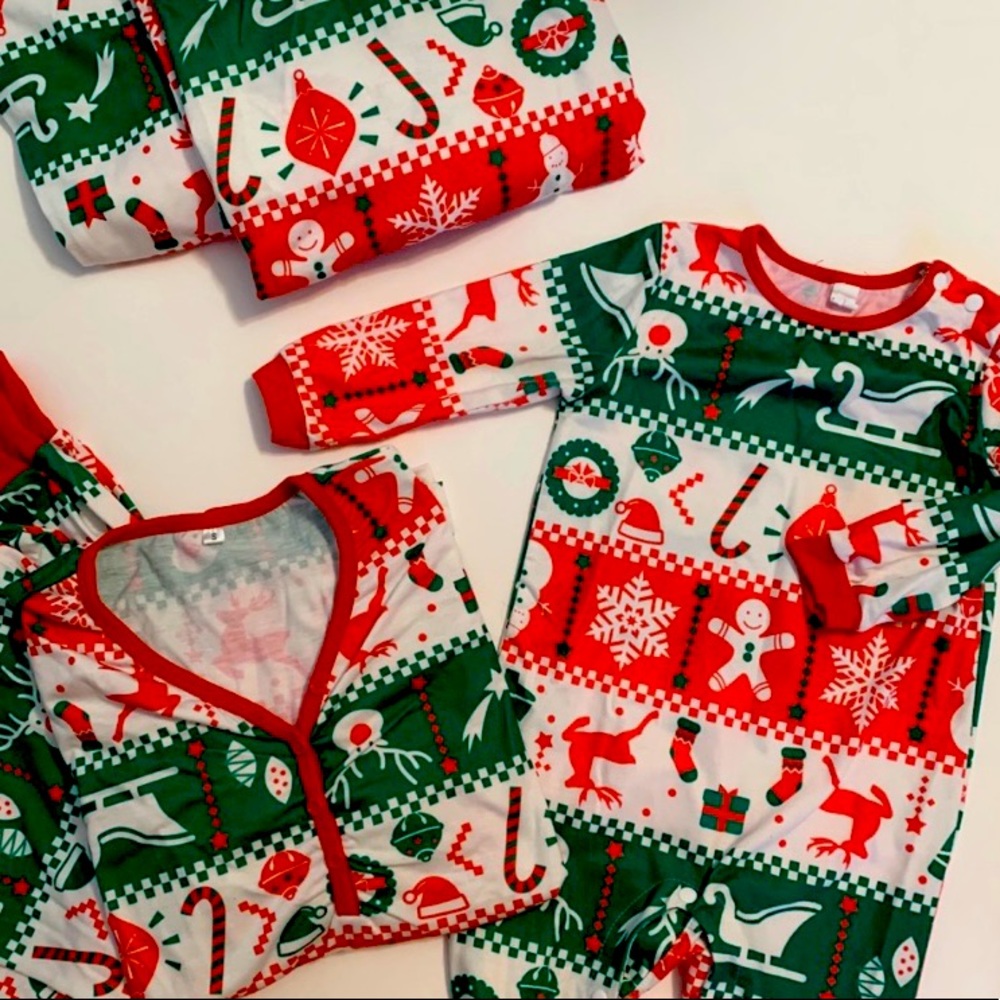 Christmas Set Family photo Pajamas-  Mom-Dad Baby